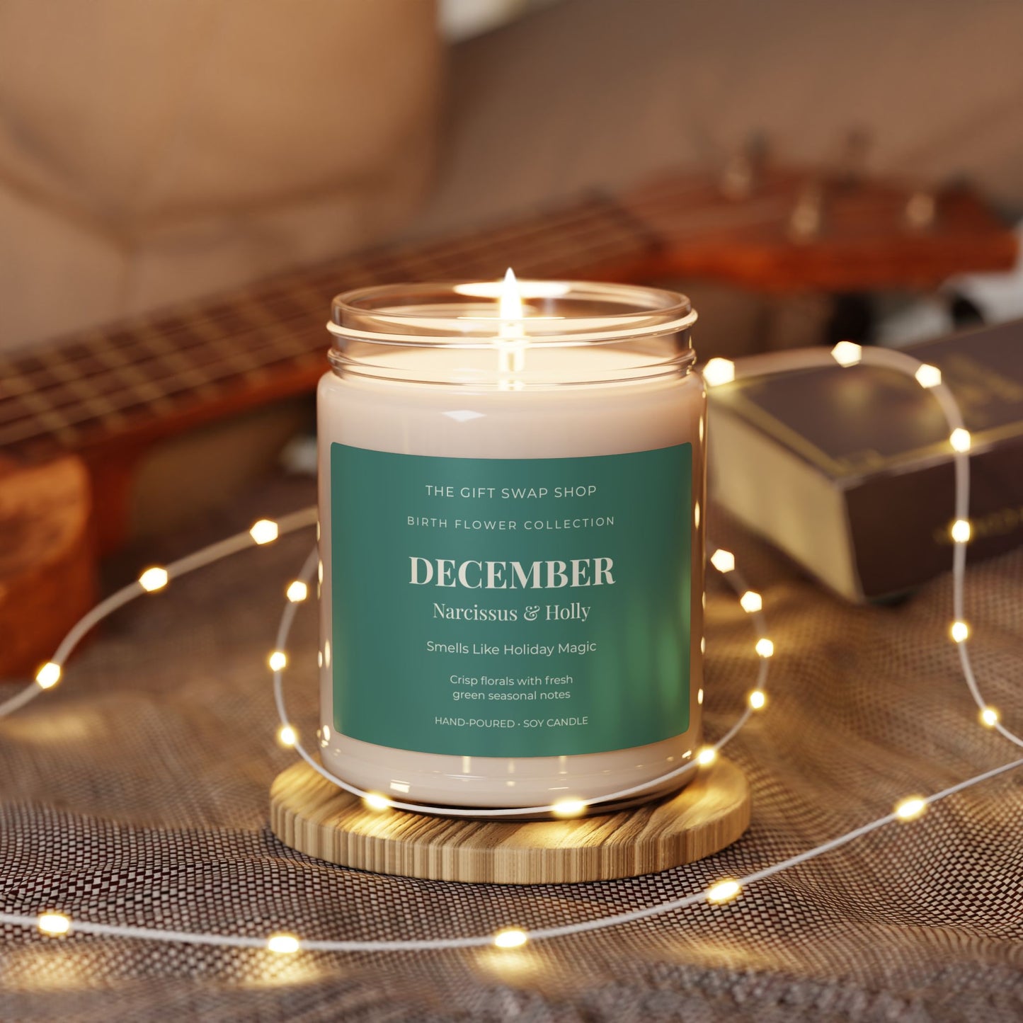 December Narcissus & Holly Scented Soy Candle — 9oz Holiday Candle