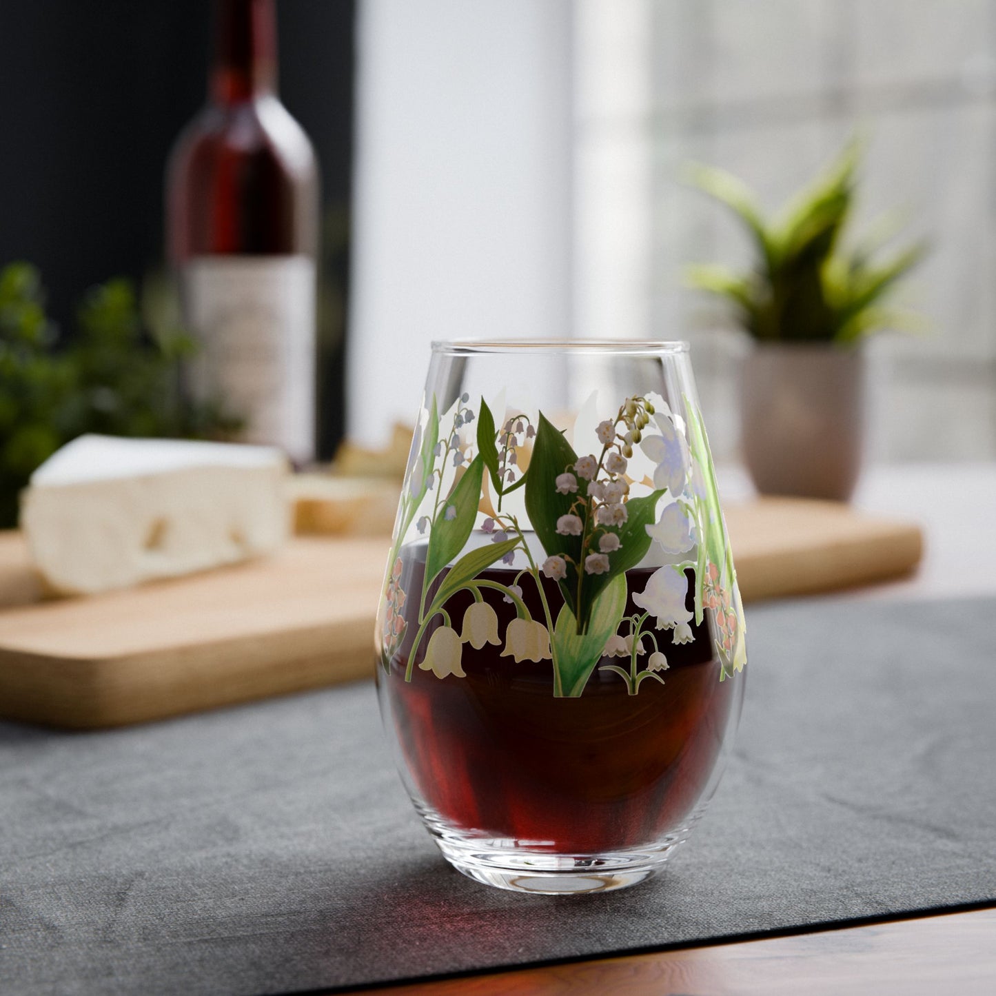 May Birth Month Flower - Lily of the Valley Bouquet Stemless Wine Glass — 11.75oz
